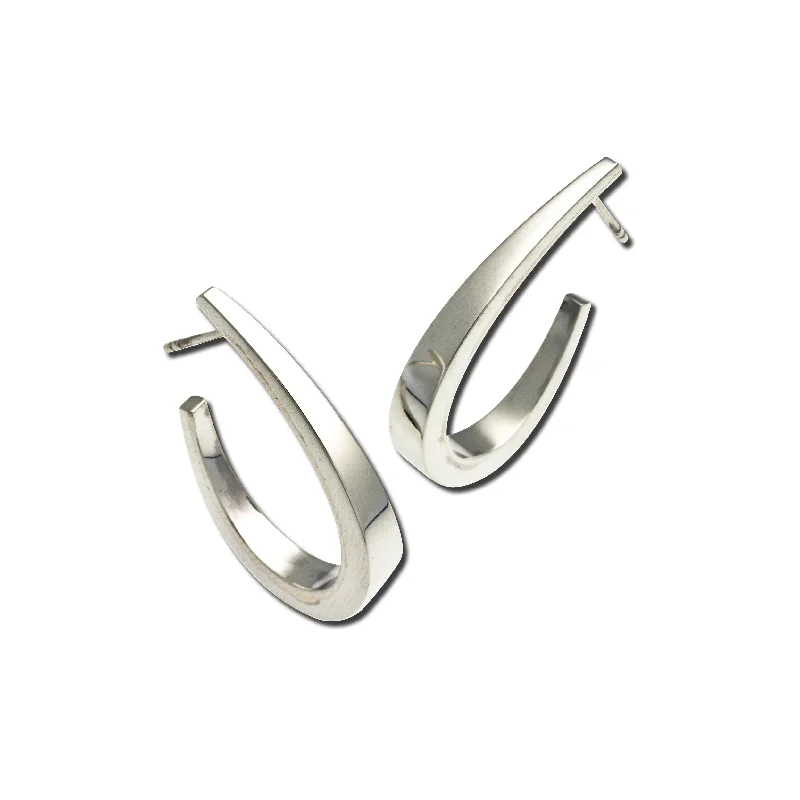 Hoop earrings with floral motifs for a feminine and nature-inspired look-J Hoops