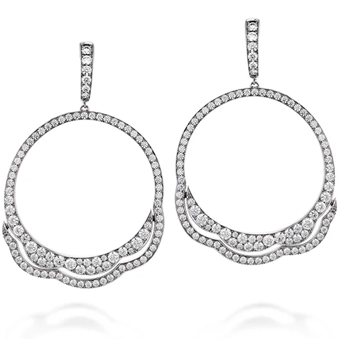 Best hoop earrings with lever-back closures for secure and easy wear-Hearts On Fire Lorelei Diamond Circle Earrings