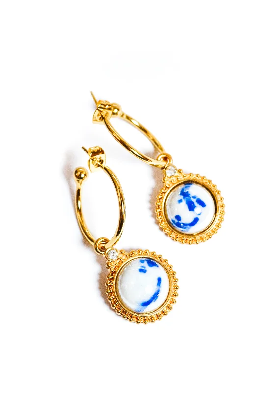 Hoop earrings with oversized designs for a bold, fashion-forward statement-LINUS