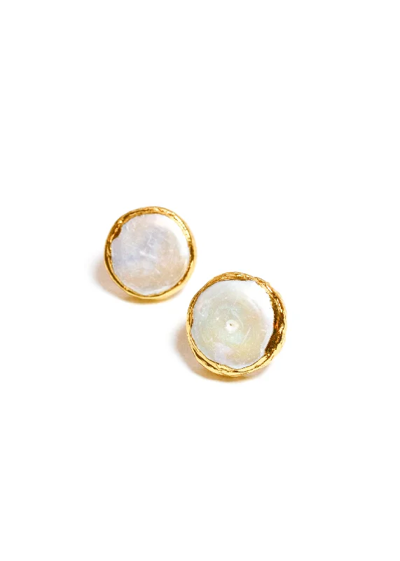 Best hoop earrings with cubic zirconia for a budget-friendly, dazzling look-Natural Pearl