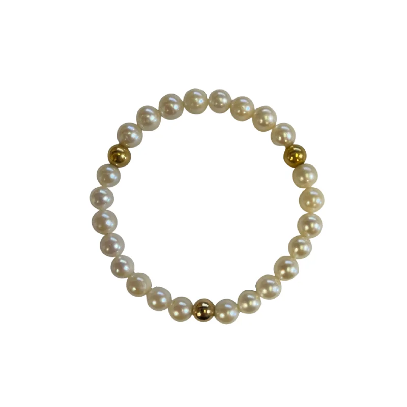 Oversized bangle bracelets with unique textures for a statement-making accessory-Daisy Exclusive Pearl and 18K Yellow Gold Ball Bracelet