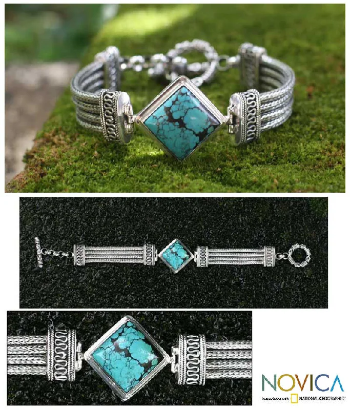 Unique bangle bracelets with colorful enamel designs for a vibrant and playful look-Promise Sterling Silver Pendant Bracelet