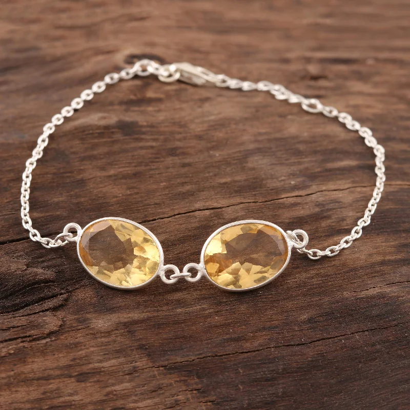 Best bangle bracelets with durable enamel finishes for long-lasting wear and vibrant colors-Sunny Glisten 12-Carat Citrine Pendant Bracelet from India