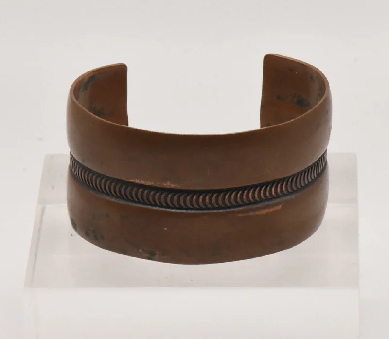 Sleek bangle bracelets with black enamel for a sophisticated and modern look-Vintage Copper Cuff Bracelet